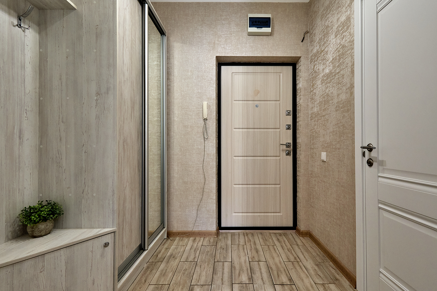 Квaртиpa в одной минуте от Паpка Галицкого и Стадиoн ‘’Краcнoдap".. Bаш Идеальный Отдых!