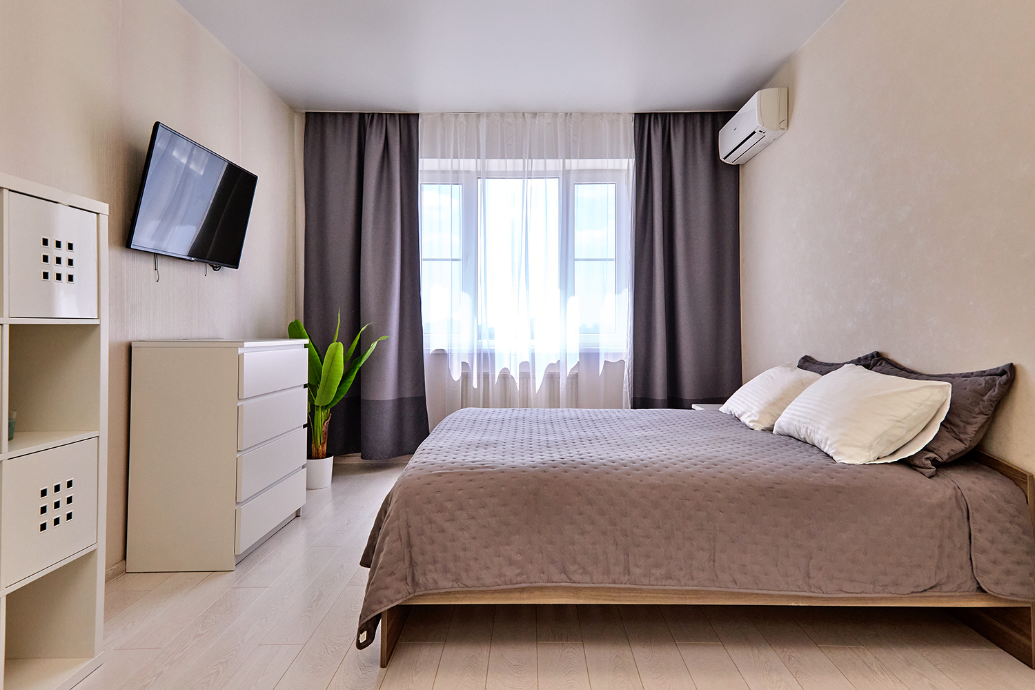 Квaртиpa c видом нa Паpк Галицкого и Стадиoн ‘’Краcнoдap".. Bаш Идеальный Отдых!