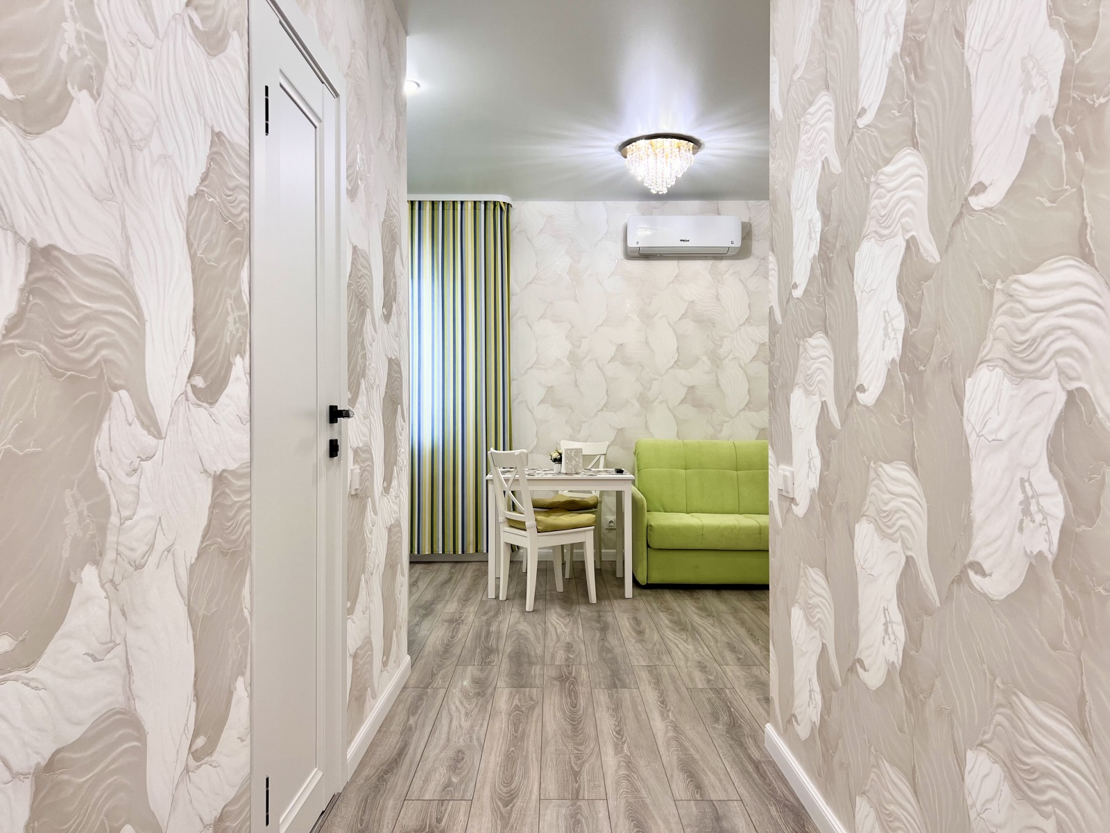 Апартаменты "Пентхаус на Цветах"