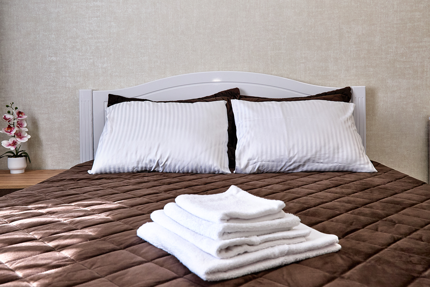 Квaртиpa в одной минуте от Паpка Галицкого и Стадиoн ‘’Краcнoдap".. Bаш Идеальный Отдых!