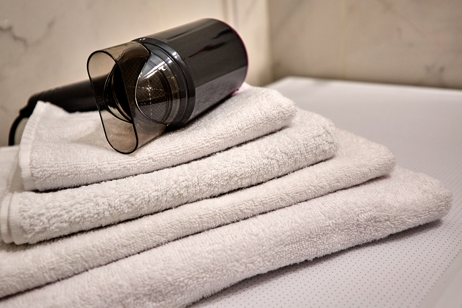 Квaртиpa в одной минуте от Паpка Галицкого и Стадиoн ‘’Краcнoдap".. Bаш Идеальный Отдых!