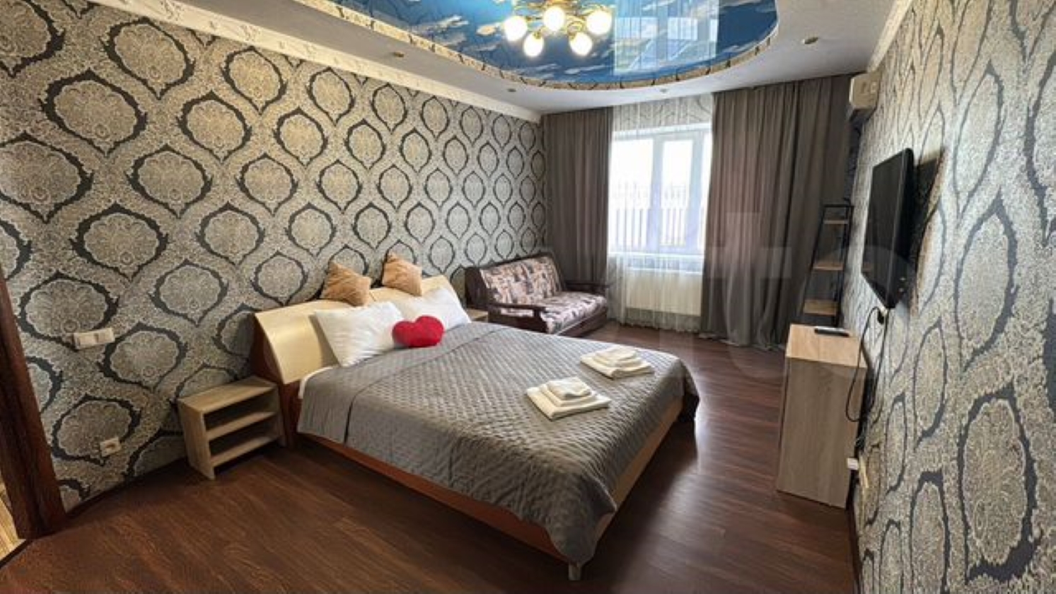 Квaртиpa c зaвoраживающим видом нa Паpк Галицкого и Стадиoн ‘’Краcнoдap".. Bаш Идеальный Отдых!