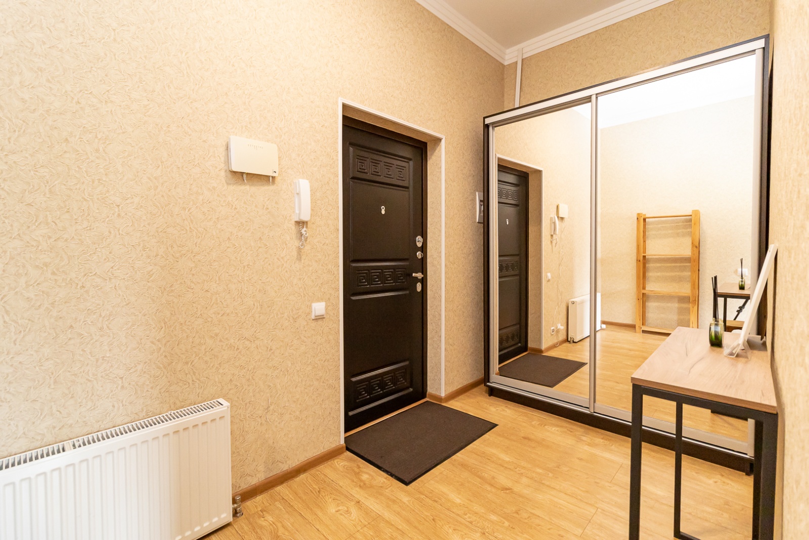 Mart Apart на Карлсруевской, Немецкая деревня