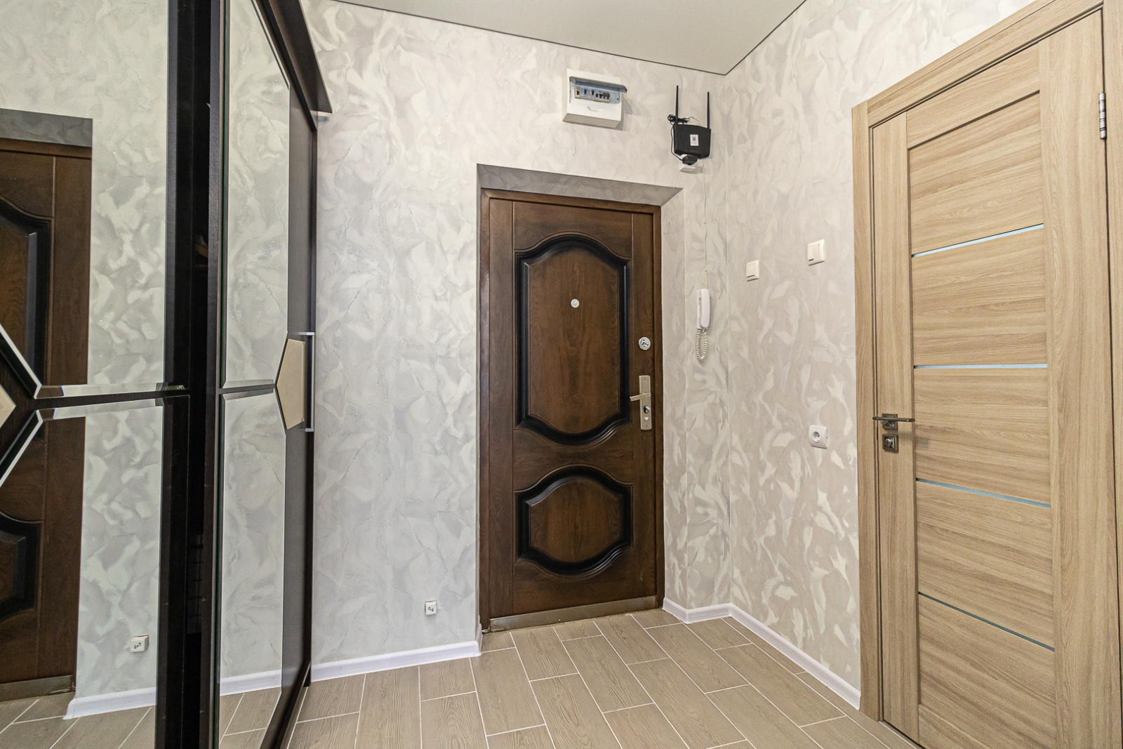 Новая УЮТНАЯ студия возле стадиона «Кpаcнoдаp», ЯПОНСКОГО САДА и ПАРКА ГАЛИЦКОГО