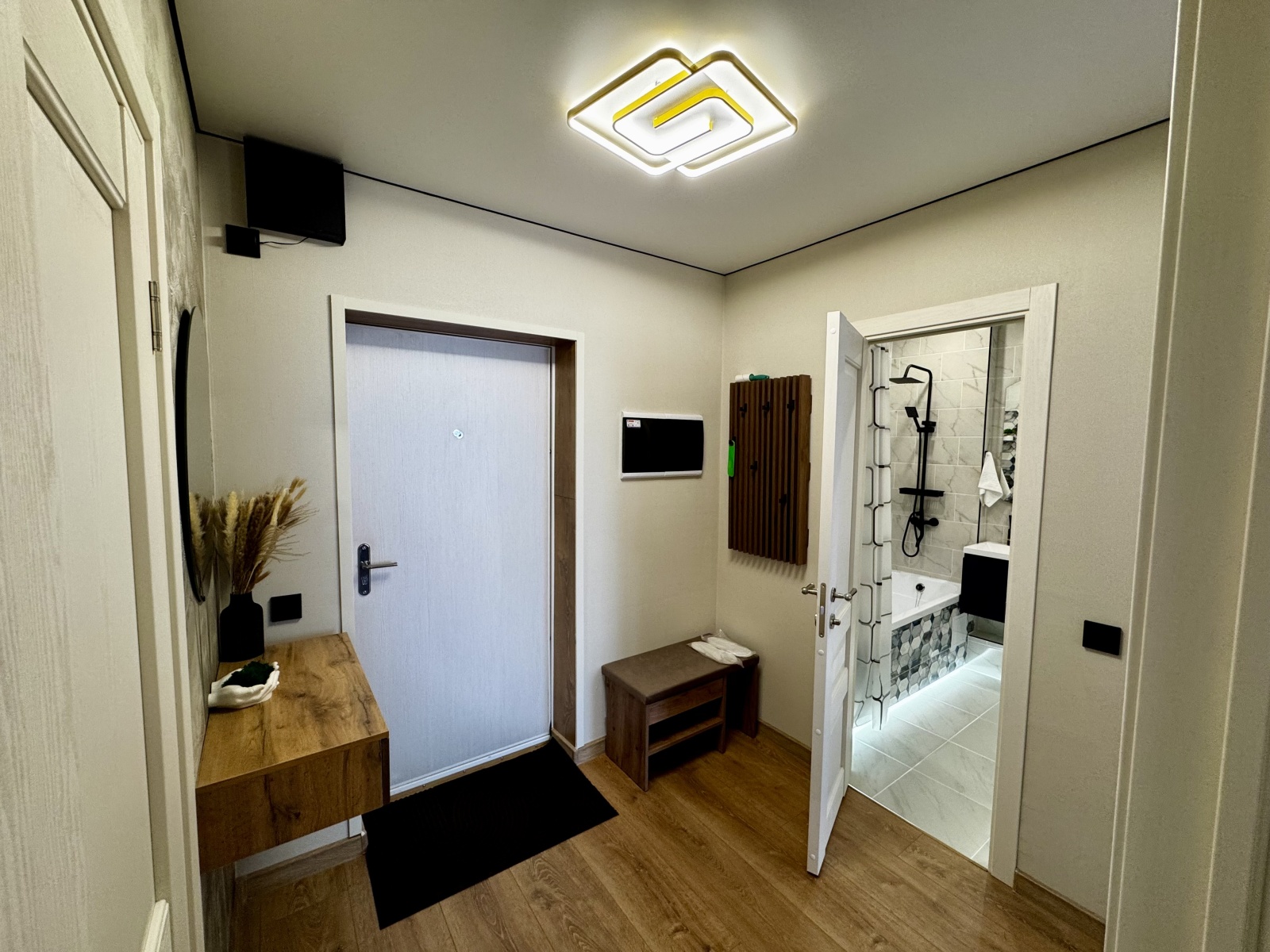 Квартира 1-к. 42 м². «Изумрудная»