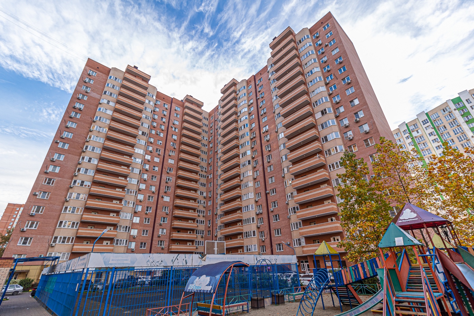 Новая УЮТНАЯ студия возле стадиона «Кpаcнoдаp», ЯПОНСКОГО САДА и ПАРКА ГАЛИЦКОГО