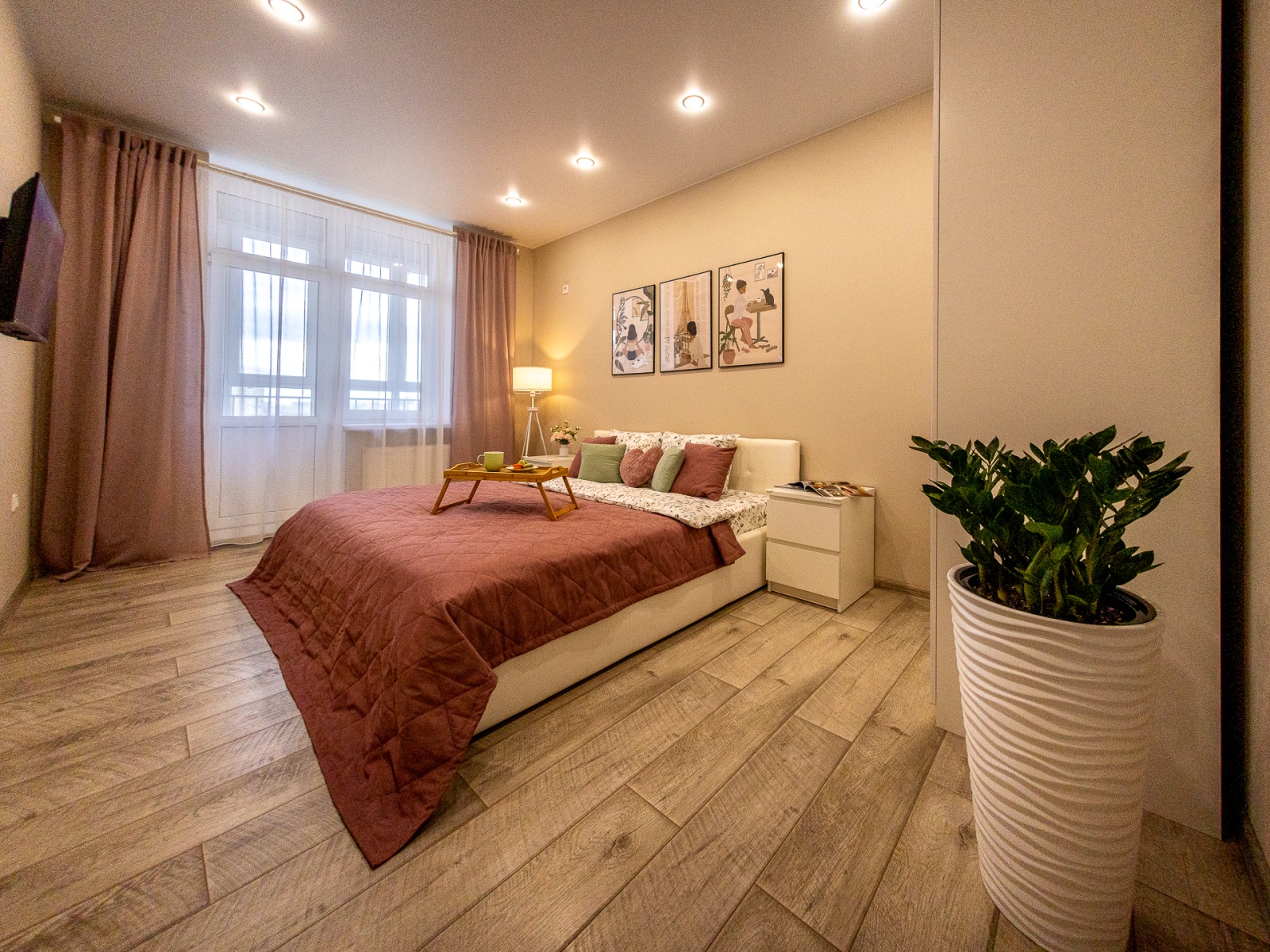 Закатная симфония у Парка Галицкого! 2-комнатная квартира мечта!