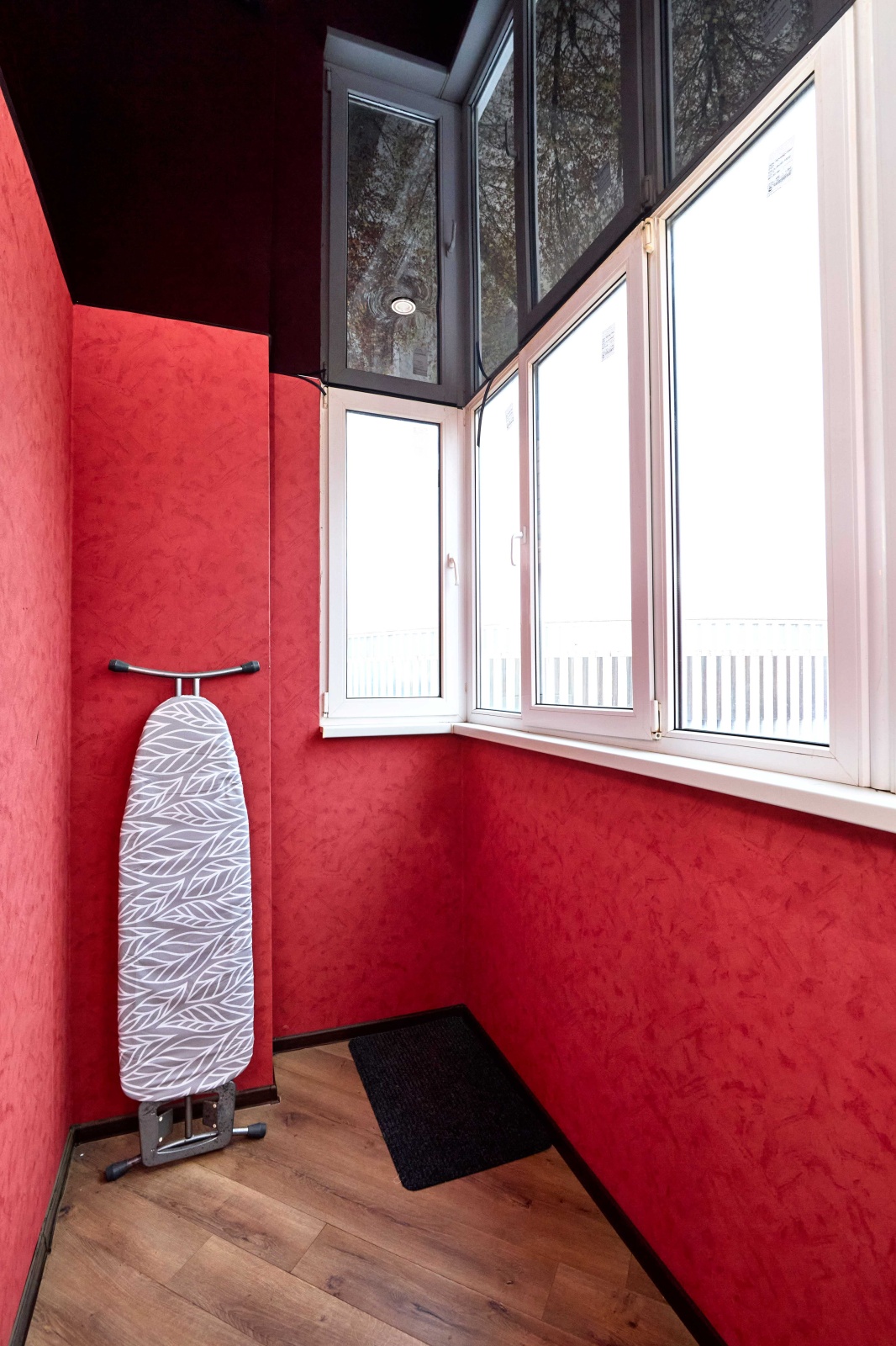 Квaртиpa c зaвoраживающим видом нa Паpк Галицкого и Стадиoн