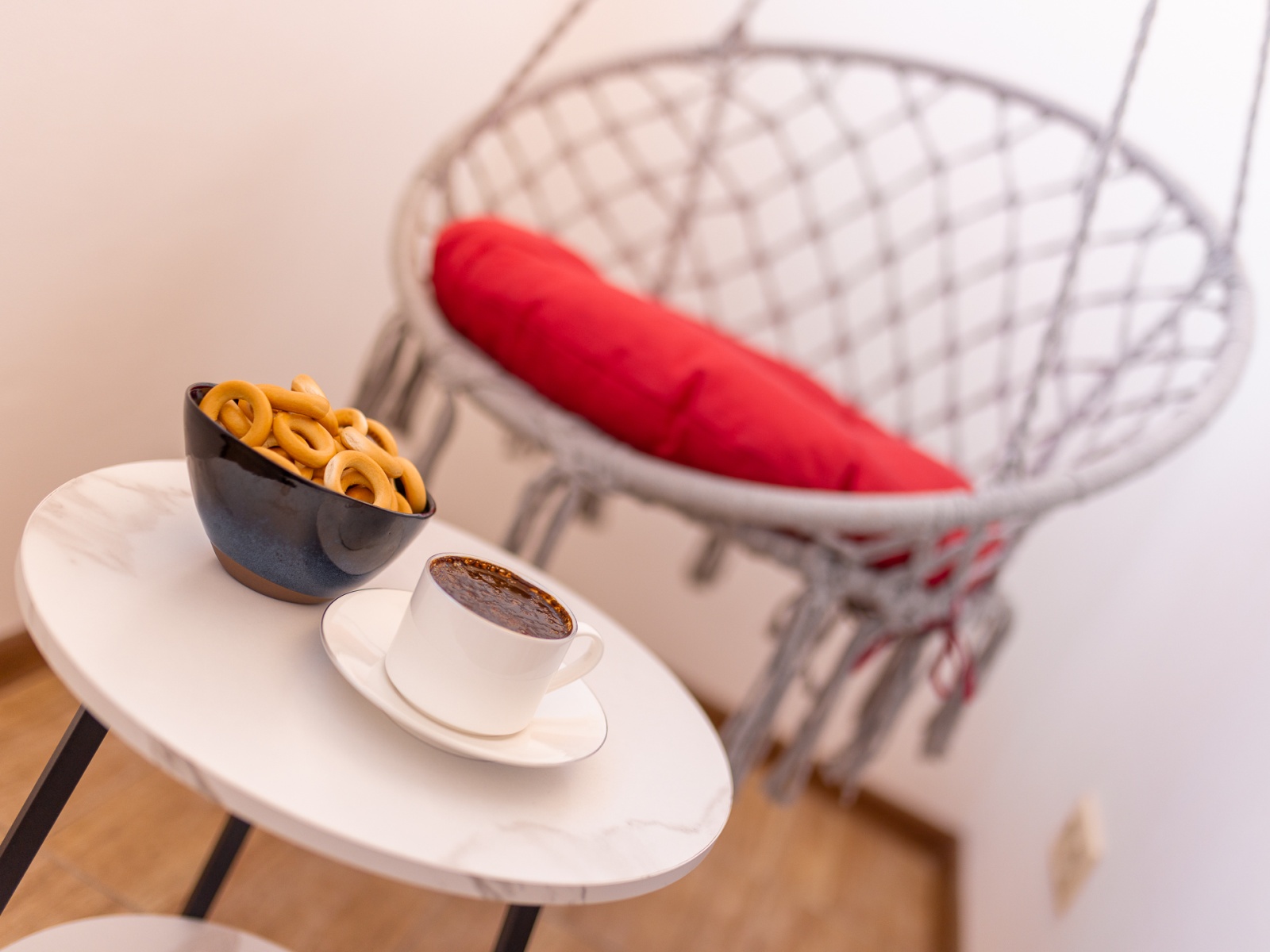 Открой Сердце Краснодара: Уютная Квартира у Парка Галицкого! 