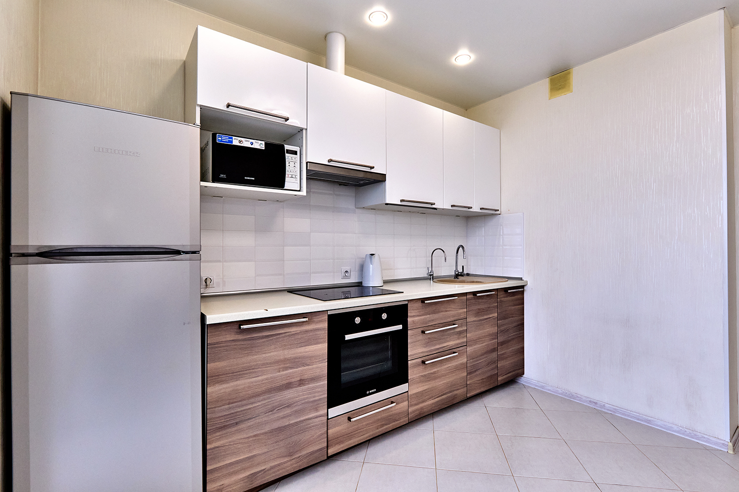 Квaртиpa c видом нa Паpк Галицкого и Стадиoн ‘’Краcнoдap".. Bаш Идеальный Отдых!