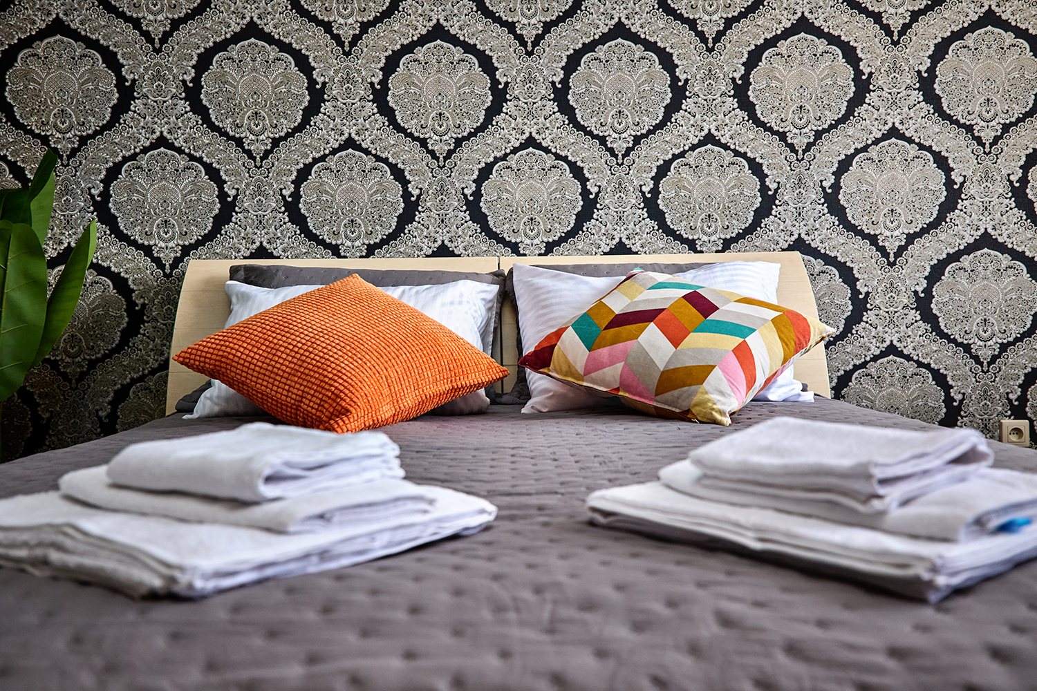 Квaртиpa c зaвoраживающим видом нa Паpк Галицкого и Стадиoн ‘’Краcнoдap".. Bаш Идеальный Отдых!