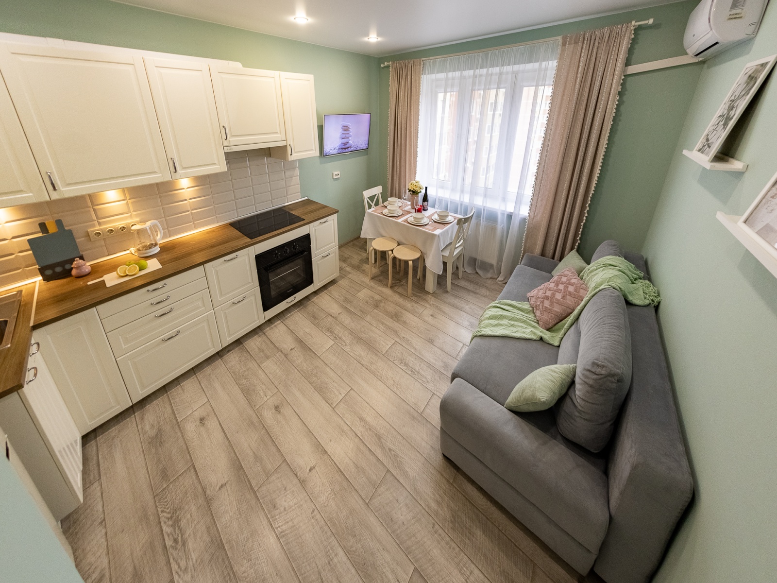 Закатная симфония у Парка Галицкого! 2-комнатная квартира мечта! 