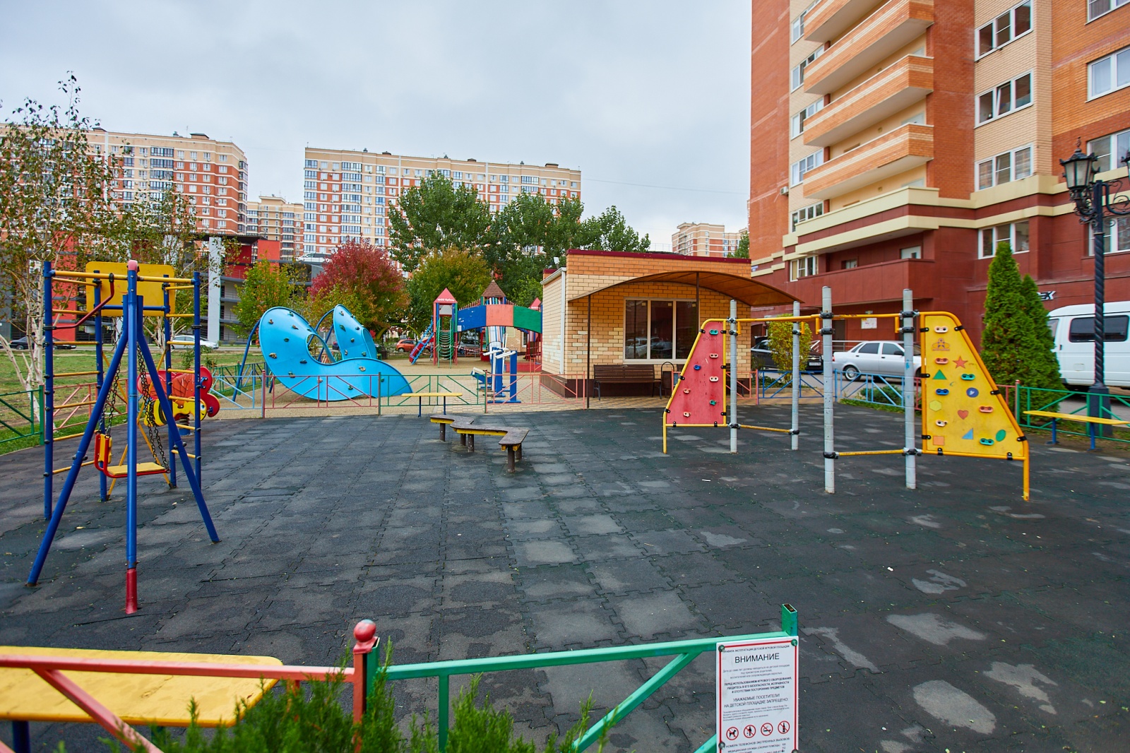 Апартаменты возле парка Галицкого