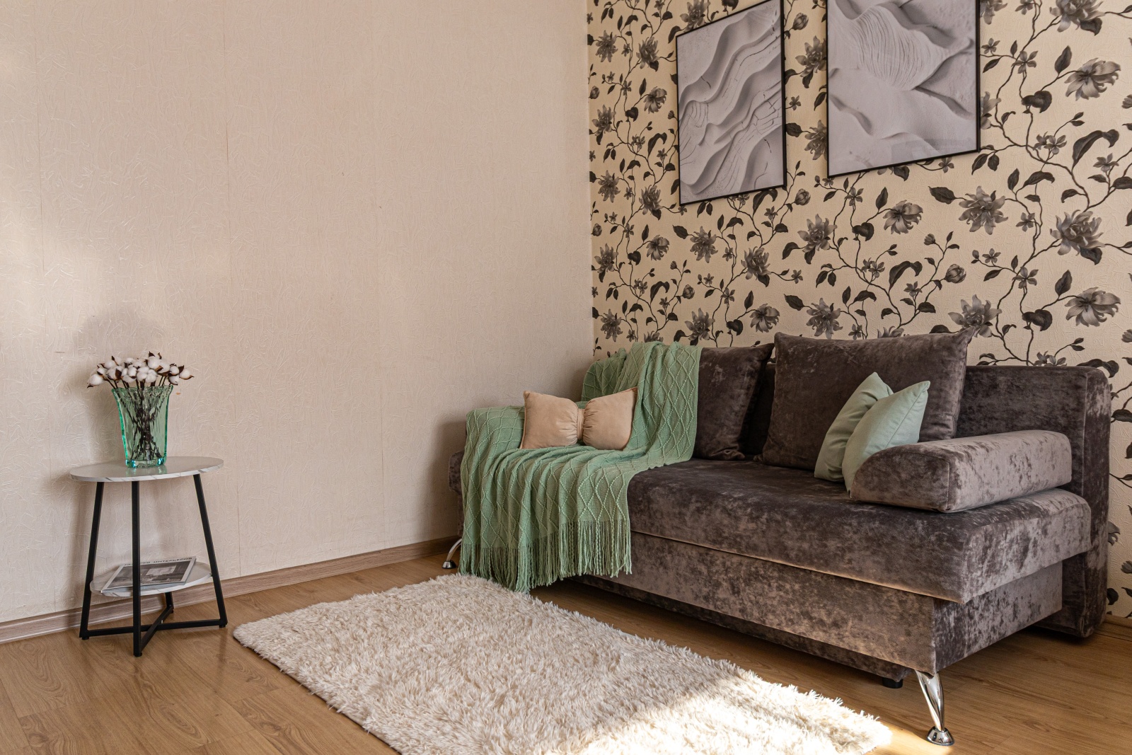 Ривьера Галицкого": Погрузитесь в Атмосферу Отдыха в Светлых и Просторных Апартаментах у Знаменитого Парка! 