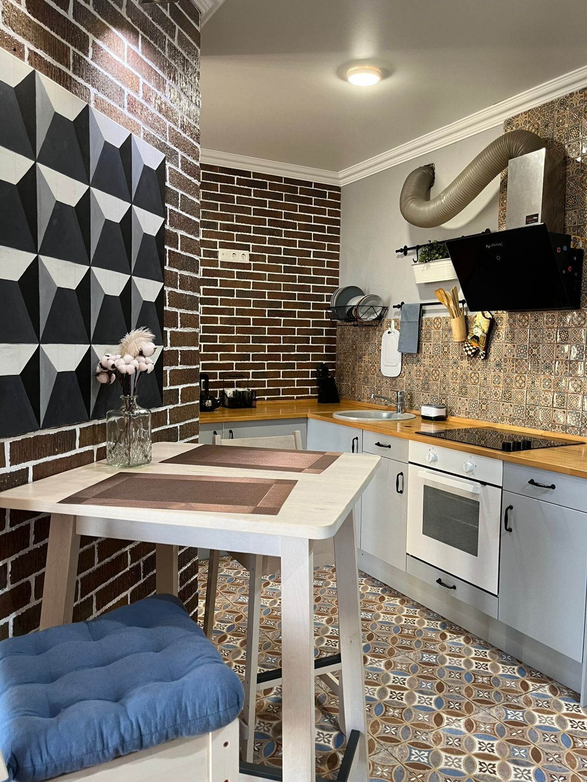 Уютная квартира с хорошим видом и тихими соседями!