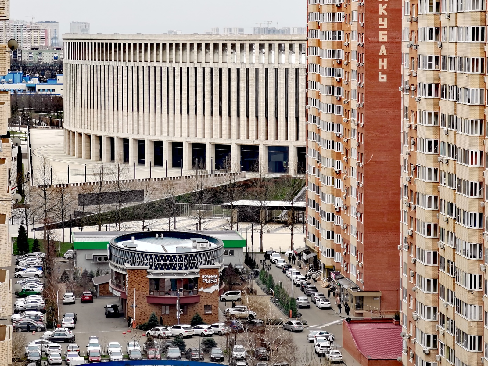 Маленькая дружелюбная студия