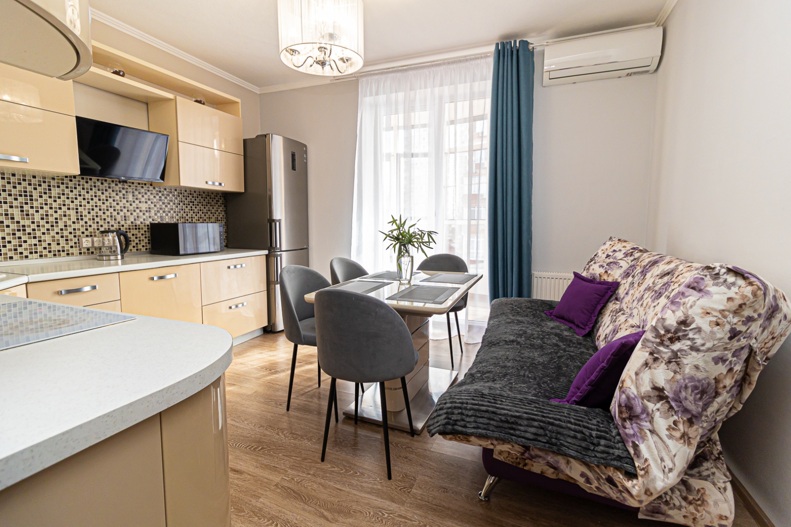 Отличная двухкомнатная квартира