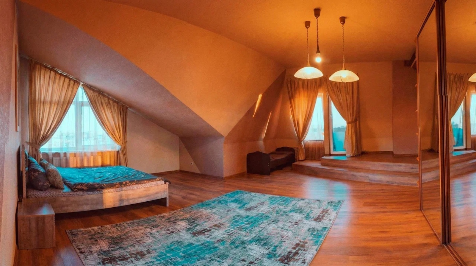 Роскошный таунхаус в ЖК Замок