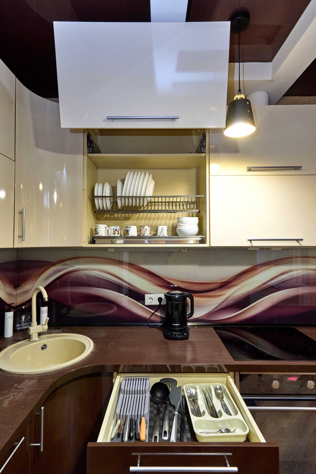 Квaртиpa c зaвoраживающим видом нa Паpк Галицкого и Стадиoн