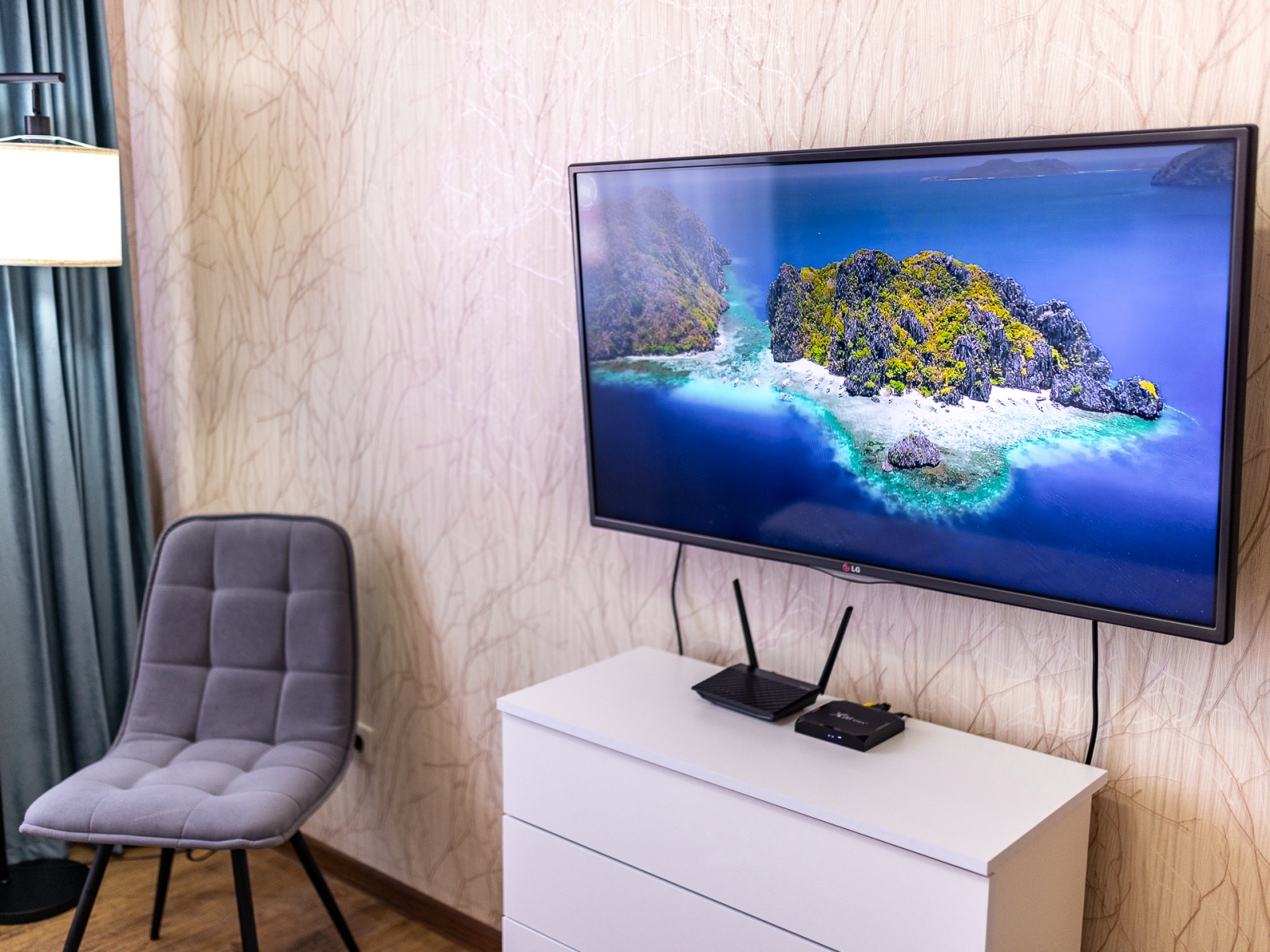 Открой Сердце Краснодара: Уютная Квартира у Парка Галицкого! 