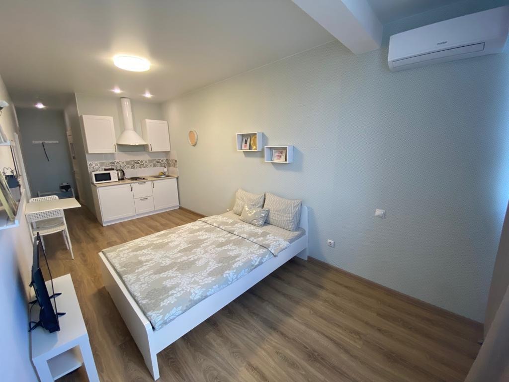 Апартаменты Квартира-студия Кореновская 2 к 4 №1