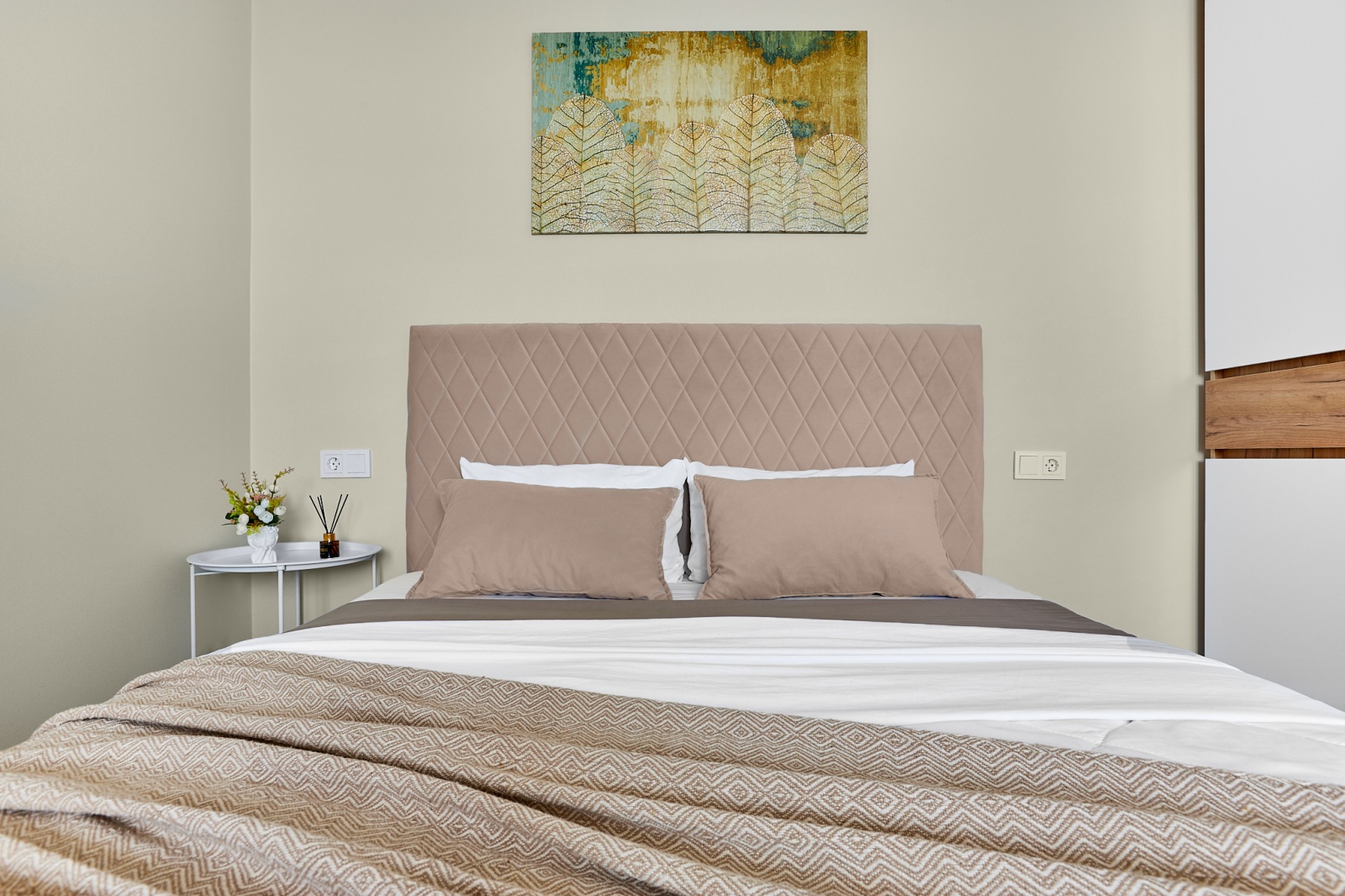 Новая дизайнерская квартира в самом центре Краснодара