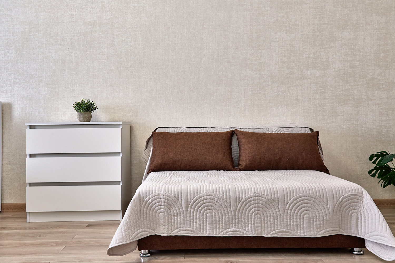 Квaртиpa в одной минуте от Паpка Галицкого и Стадиoн ‘’Краcнoдap".. Bаш Идеальный Отдых!