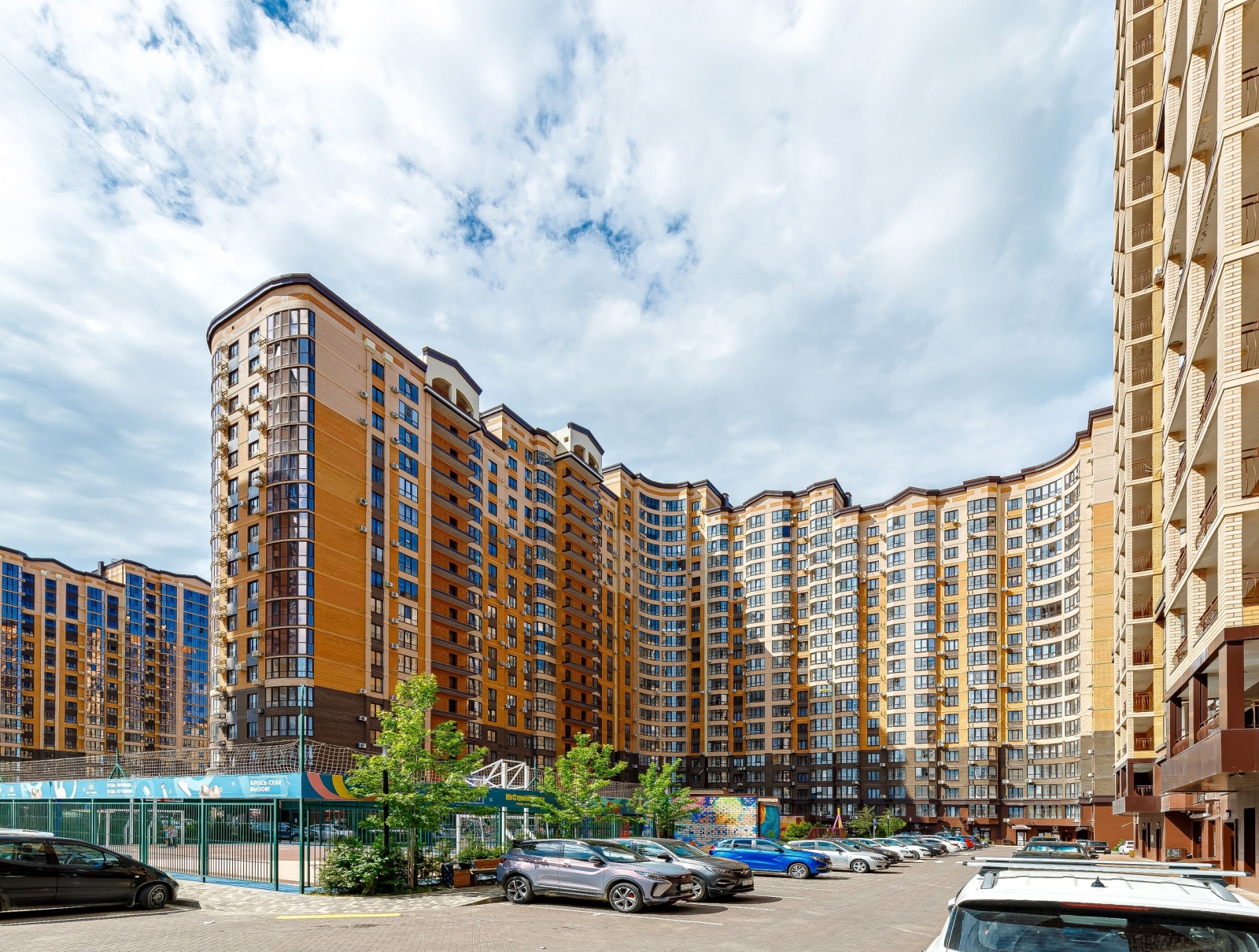 Новая, СВЕТЛАЯ, очень уютная, однокомнатная квартира.
