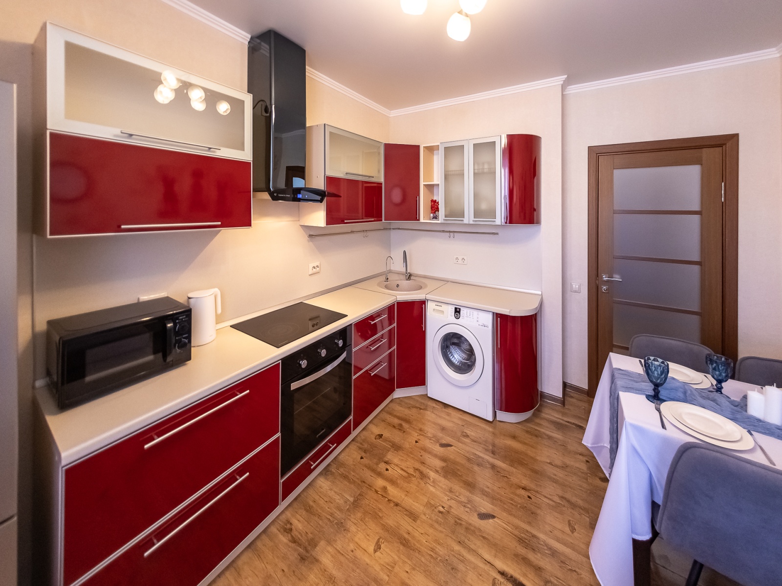 Открой Сердце Краснодара: Уютная Квартира у Парка Галицкого! 