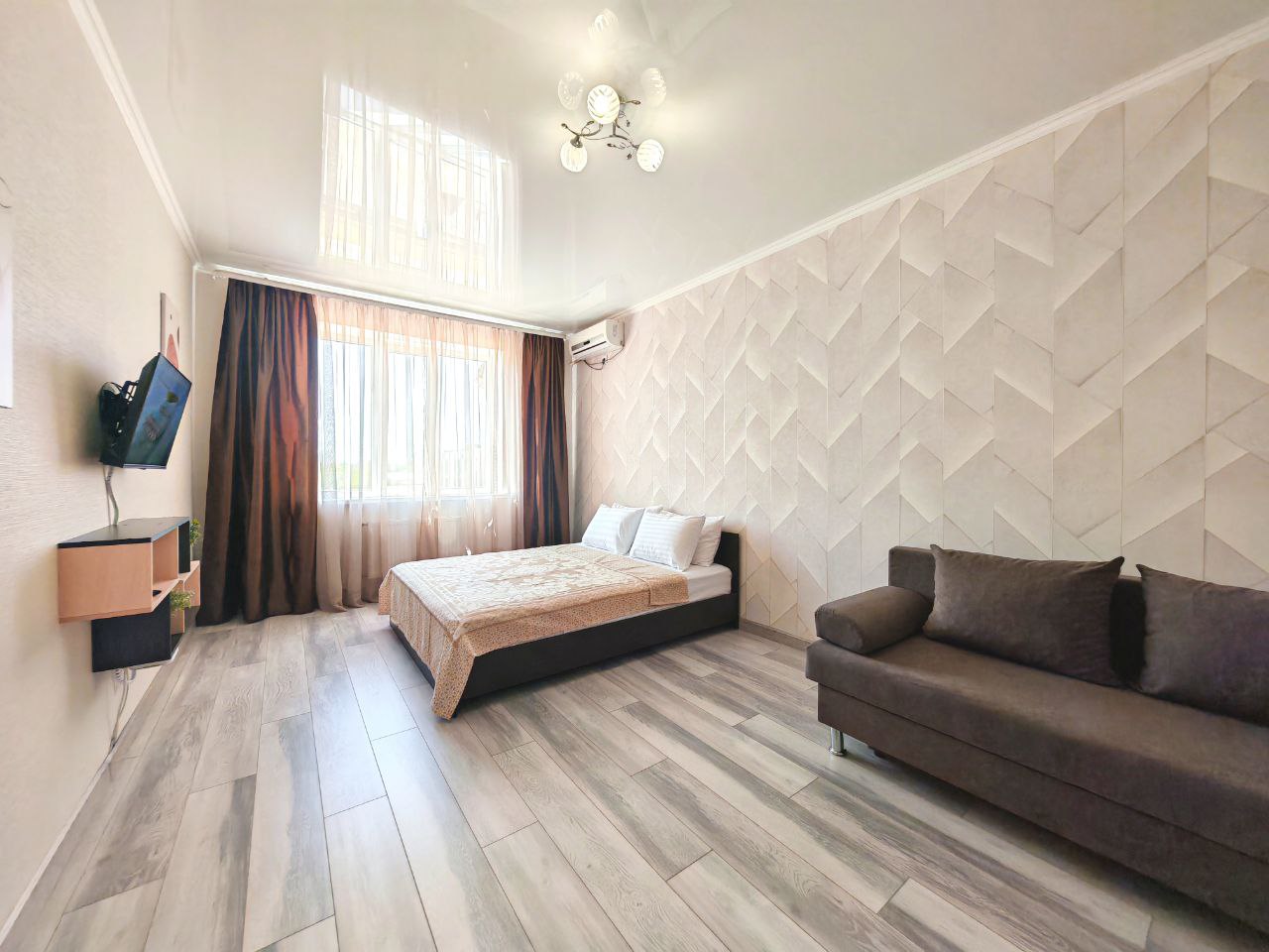 Вы полюбите это удобство, всего 1 минута до стадиона