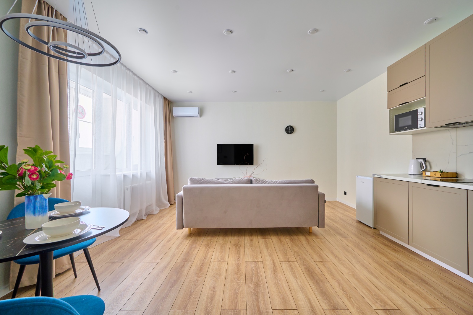 Евро двушка рядом с Экспоград Юг