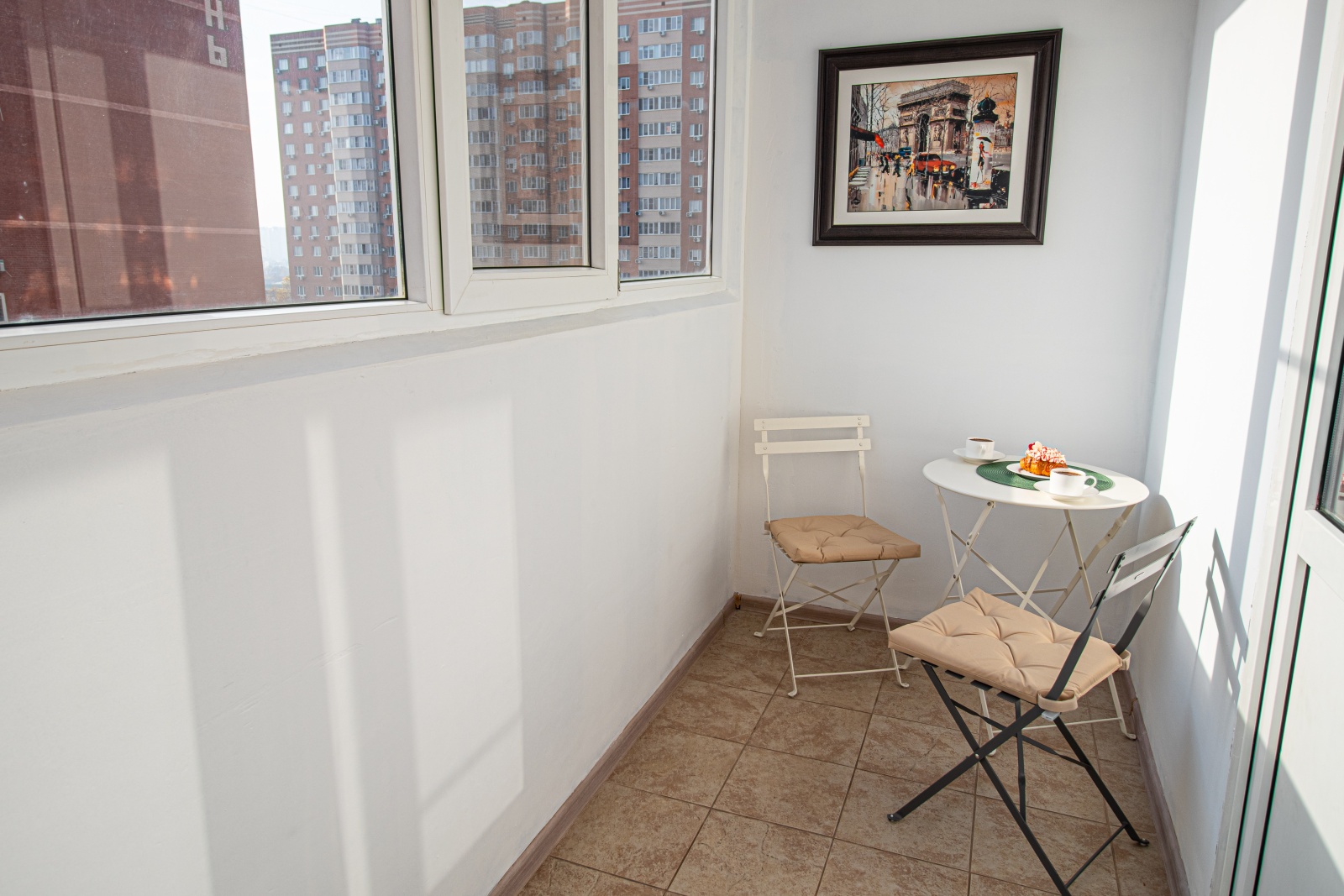 Ривьера Галицкого": Погрузитесь в Атмосферу Отдыха в Светлых и Просторных Апартаментах у Знаменитого Парка! 