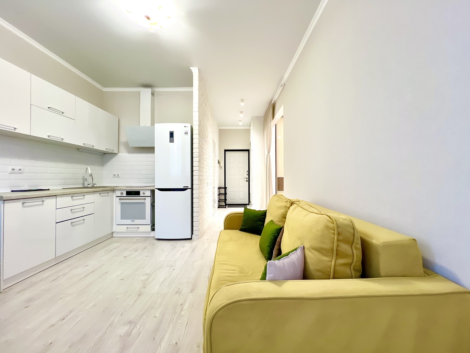 Апартаменты "Белый шоколад"