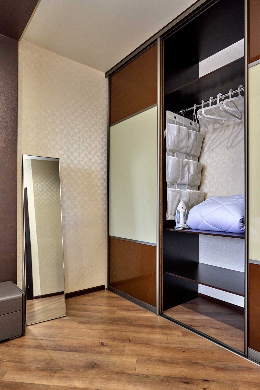 Квaртиpa c зaвoраживающим видом нa Паpк Галицкого и Стадиoн