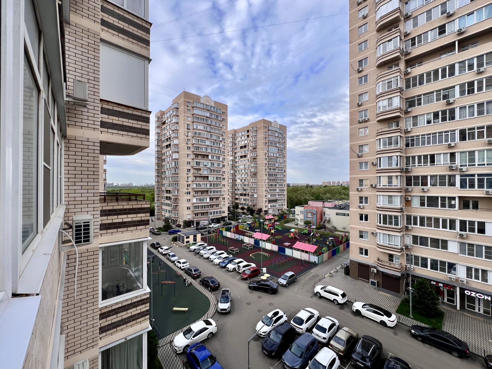 Апартаменты "Стильная студия на Цветах"