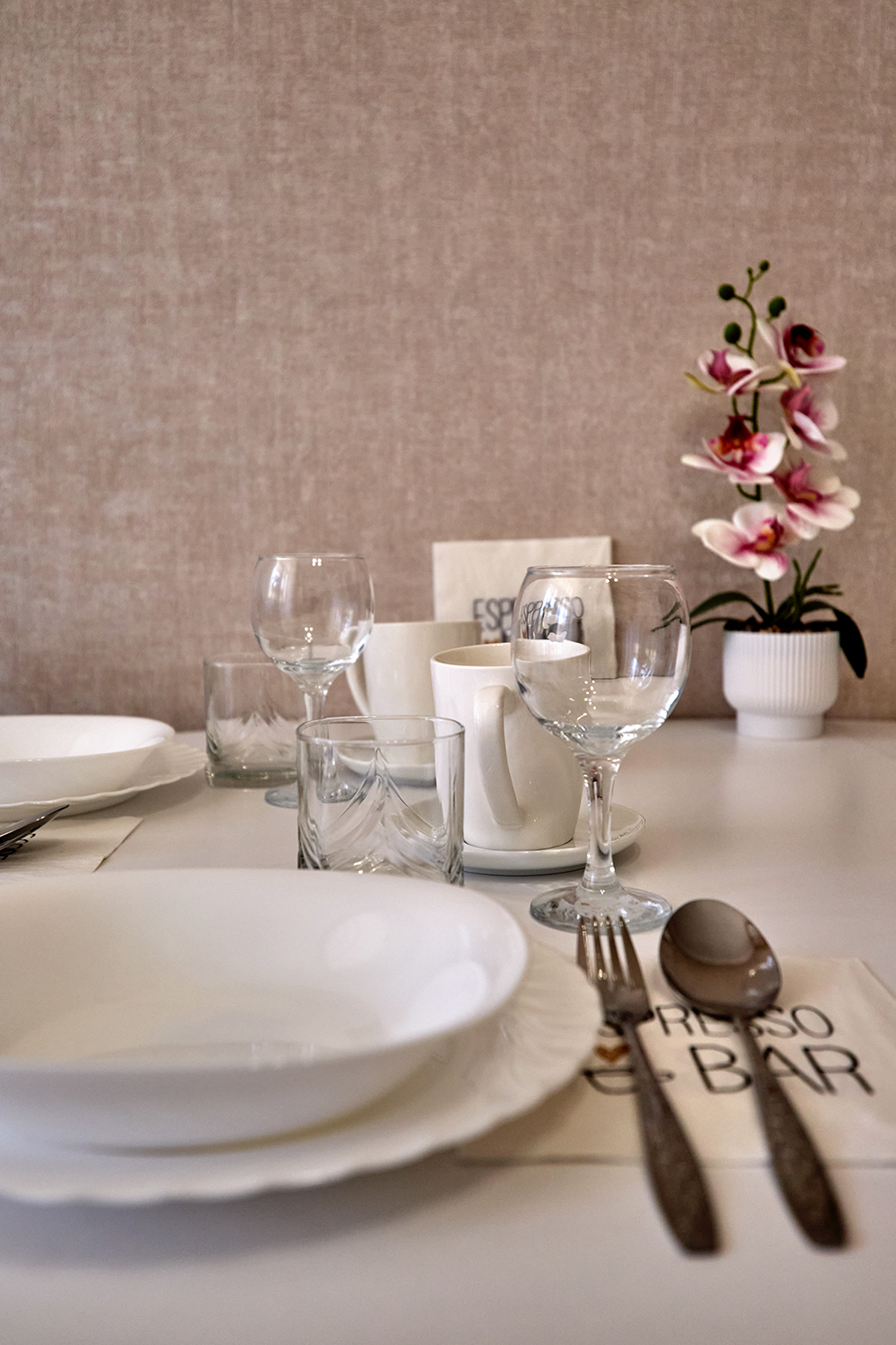 Квaртиpa в одной минуте от Паpка Галицкого и Стадиoн ‘’Краcнoдap".. Bаш Идеальный Отдых!